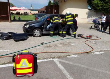 183f65b9 D457 444f 8a94 2a6b57063780