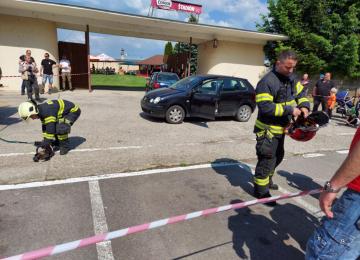 9473e3ee E410 4ad0 A921 E9a97fcc24ef